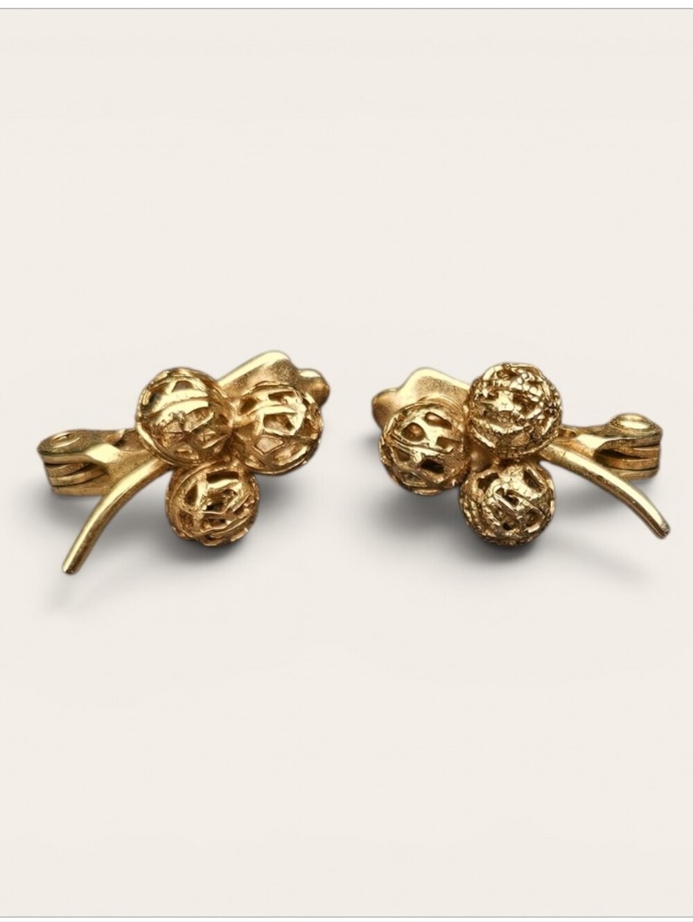 Vintage Gold Tone Open Ball Clusters Filigree Earrings